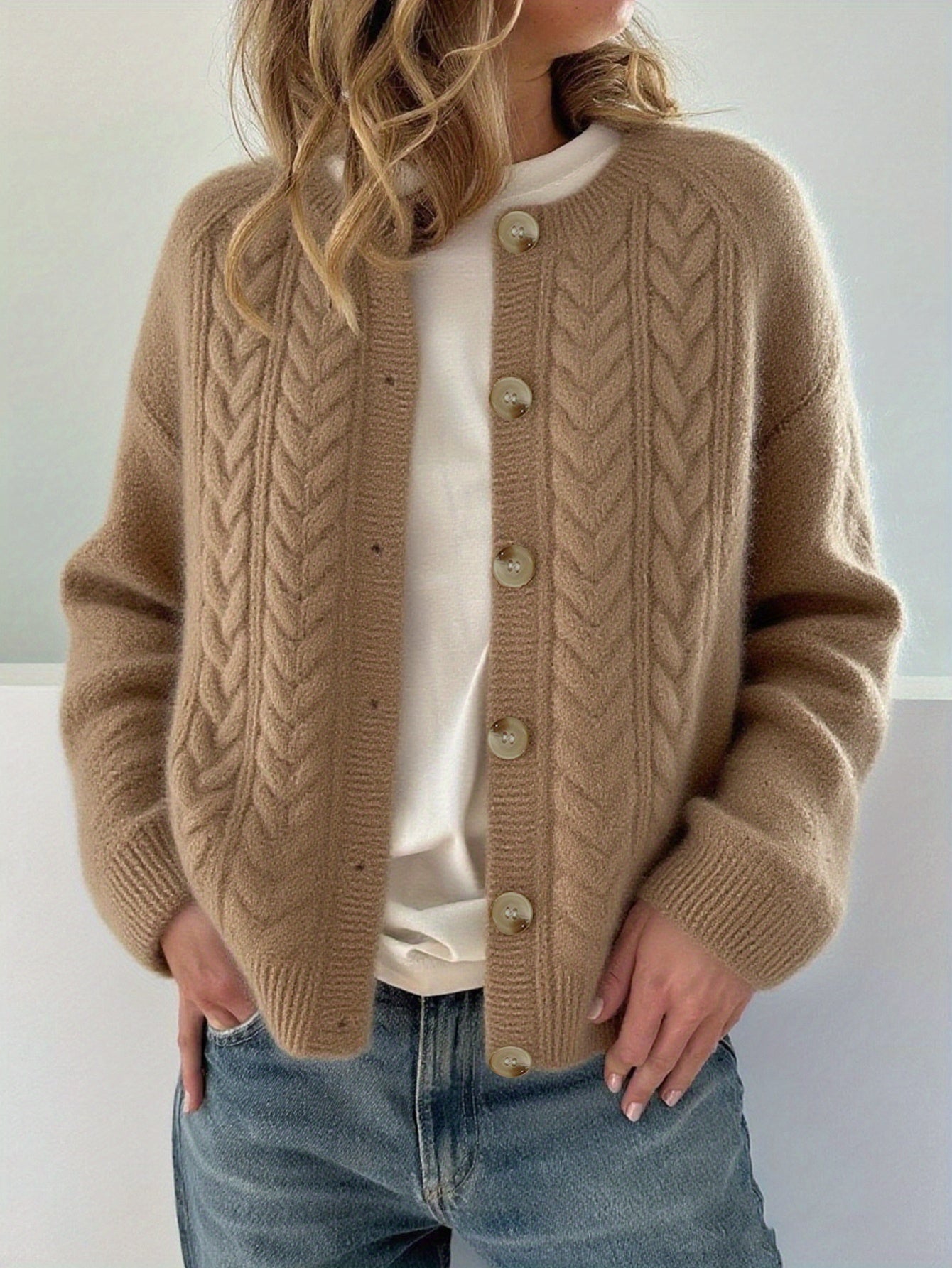Darcella - Knitted Cardigan